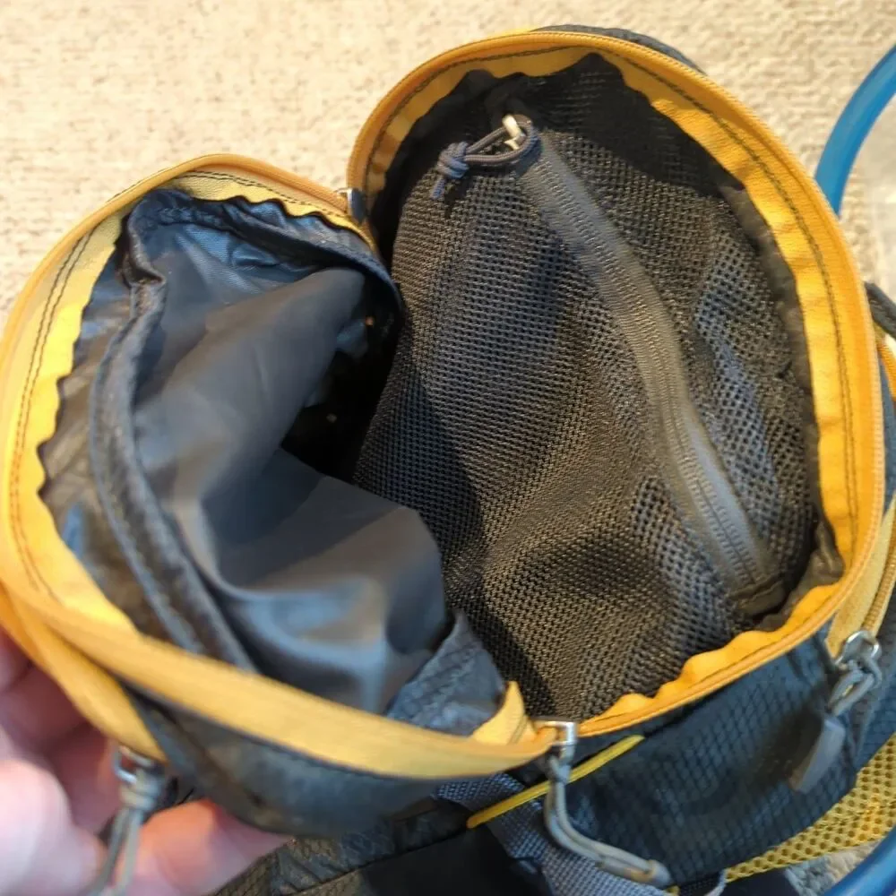 Platypus Duthie AM 12.0 Hydration Backpack Gray Yellow Hiking Running Outdoor